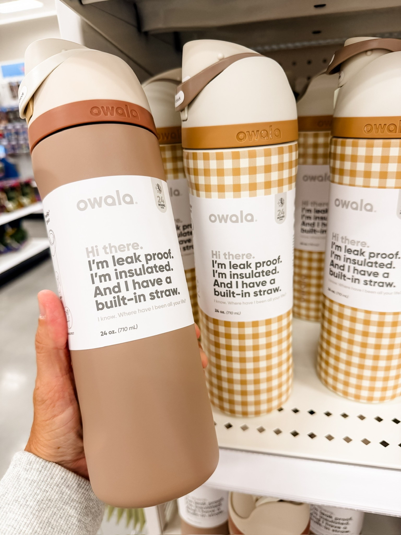 Owala has some amazing new fall colors at Target for fall! So in love with the gingham 😍 linking several!

Loverly grey, owala, target water bottle, reusable water bottle, seasonal patterned owala

#LTKHome