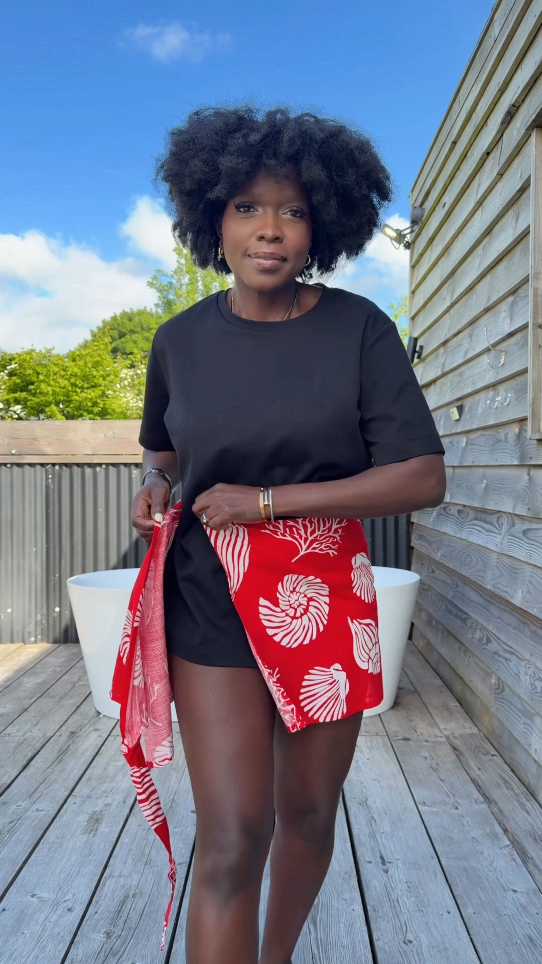 A simple holiday look

#LTKsummer #LTKspring #LTKstyletip