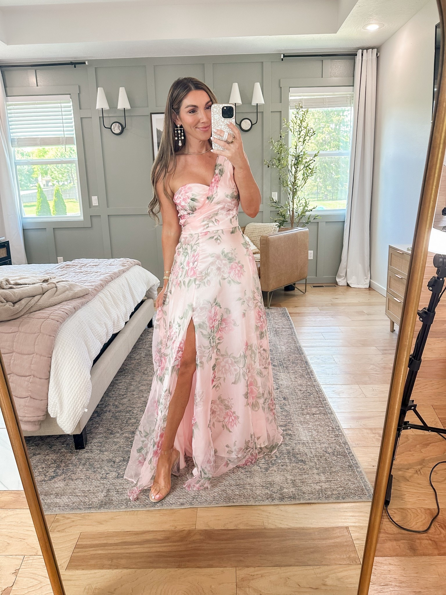 Love this dress option for a garden wedding! Lulu’s, wedding guest dress.

#LTKStyleTip #LTKWedding