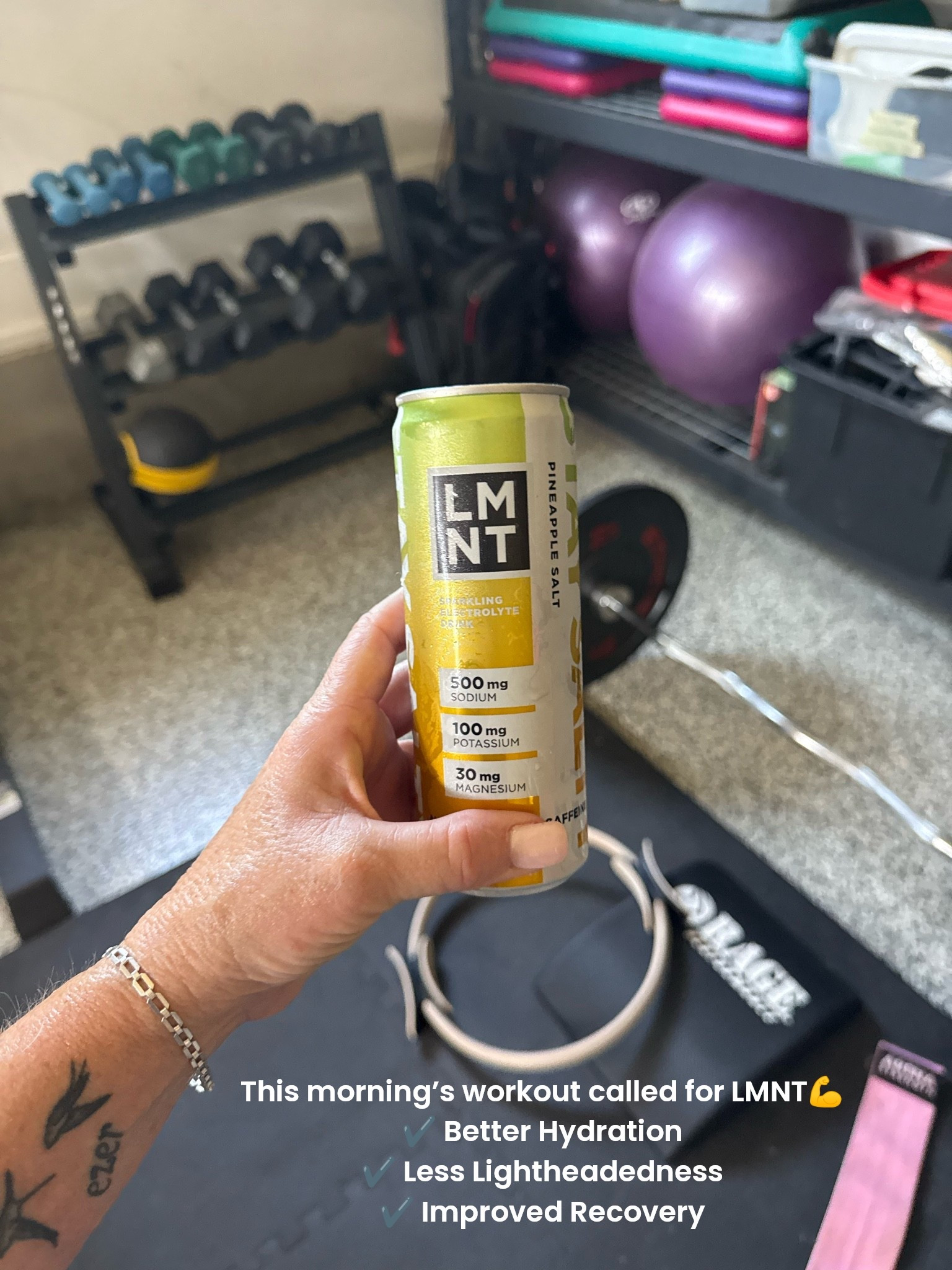 First LMNT after a workout💪I tried the Pineapple Salt. @drinklmnt
#Momover #LTKOver50

#LTKmomlife #LTKfitnessgoals #LTKActive