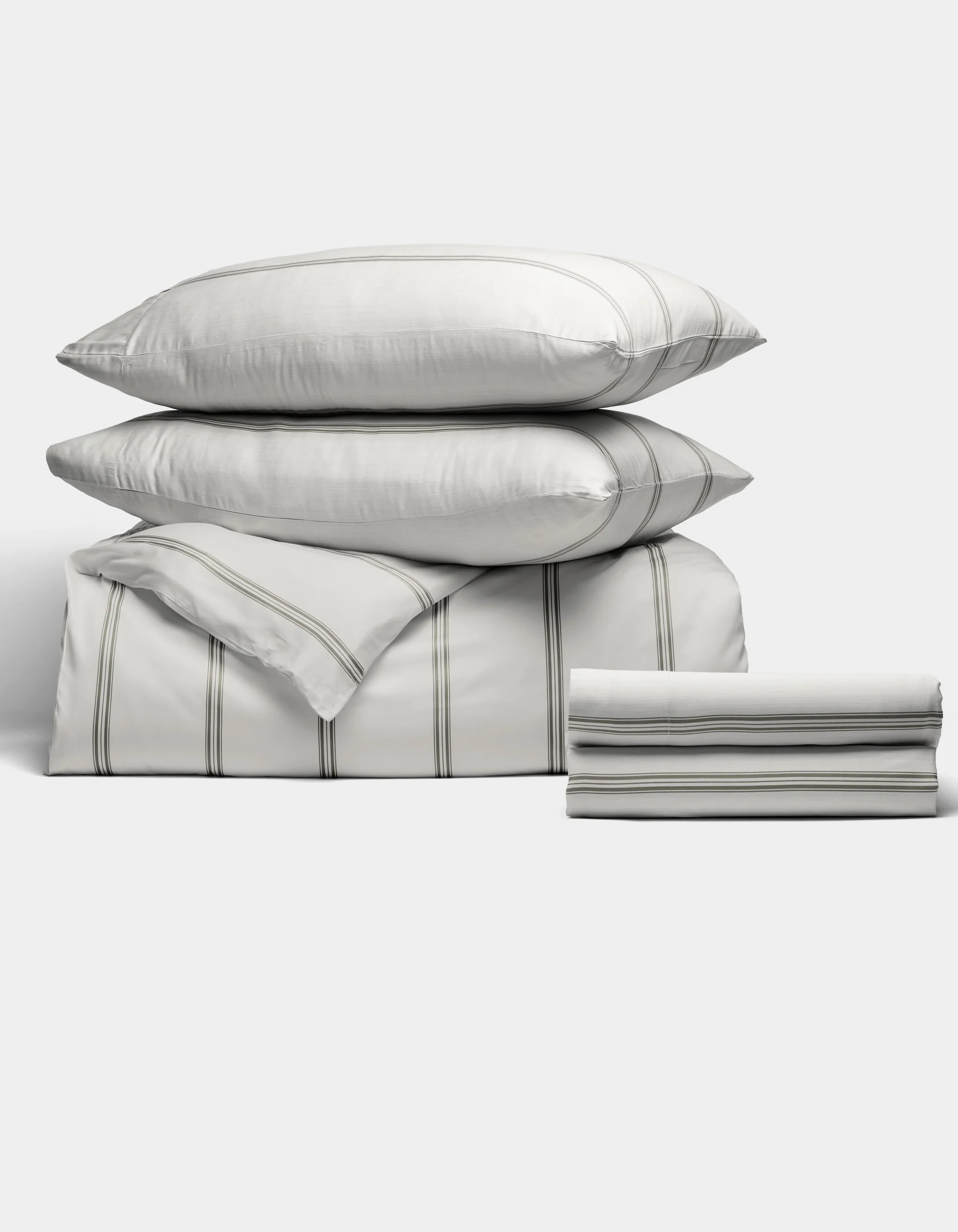 Bamboo Viscose Bedding Deluxe Bundle in Baja Stripe in Laurel (Size: Split King) - Cozy Earth | Cozy Earth