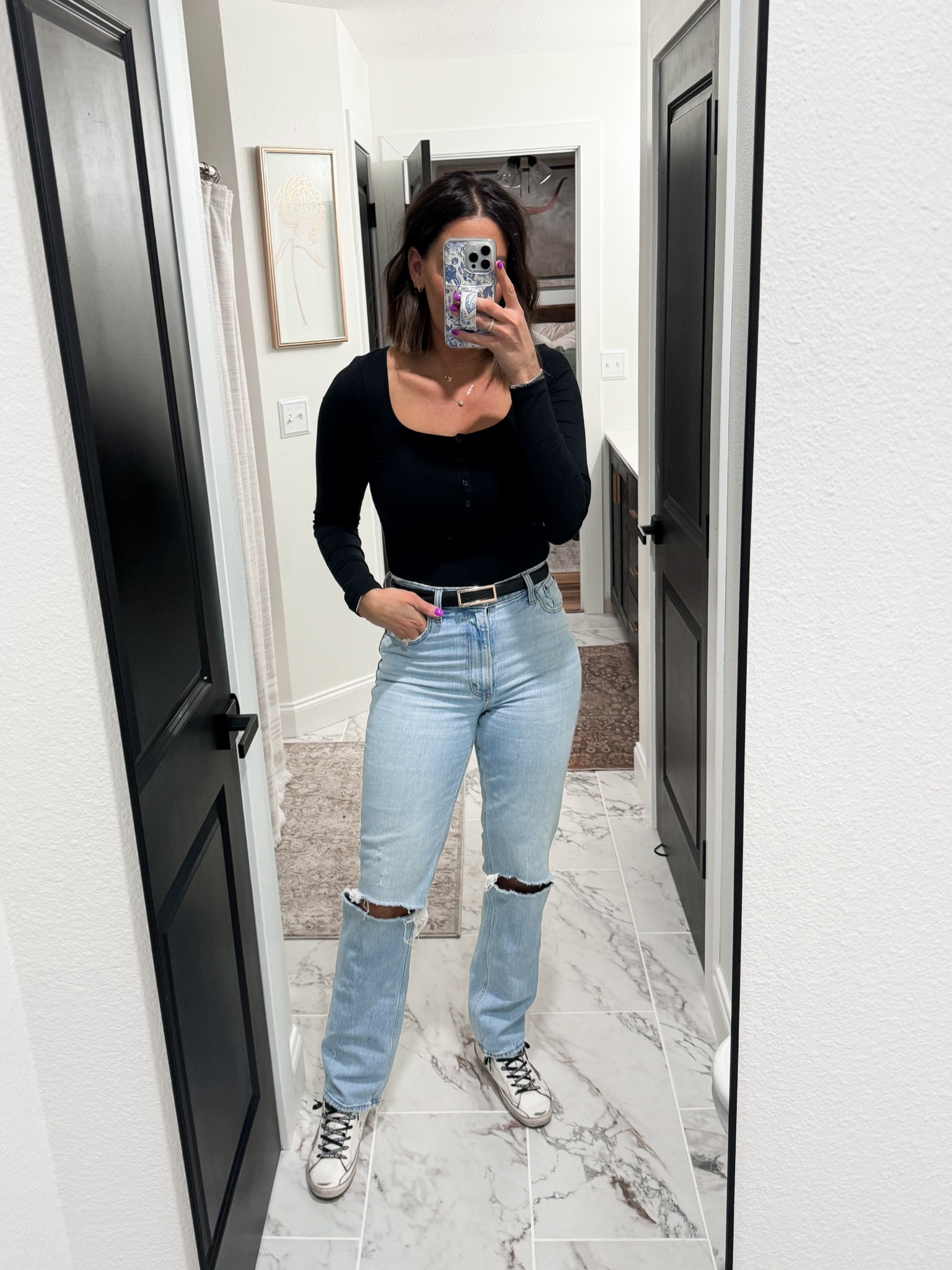 Bodysuit-medium
Jeans-27L


#LTKsalealert #LTKfindsunder50 #LTKstyletip