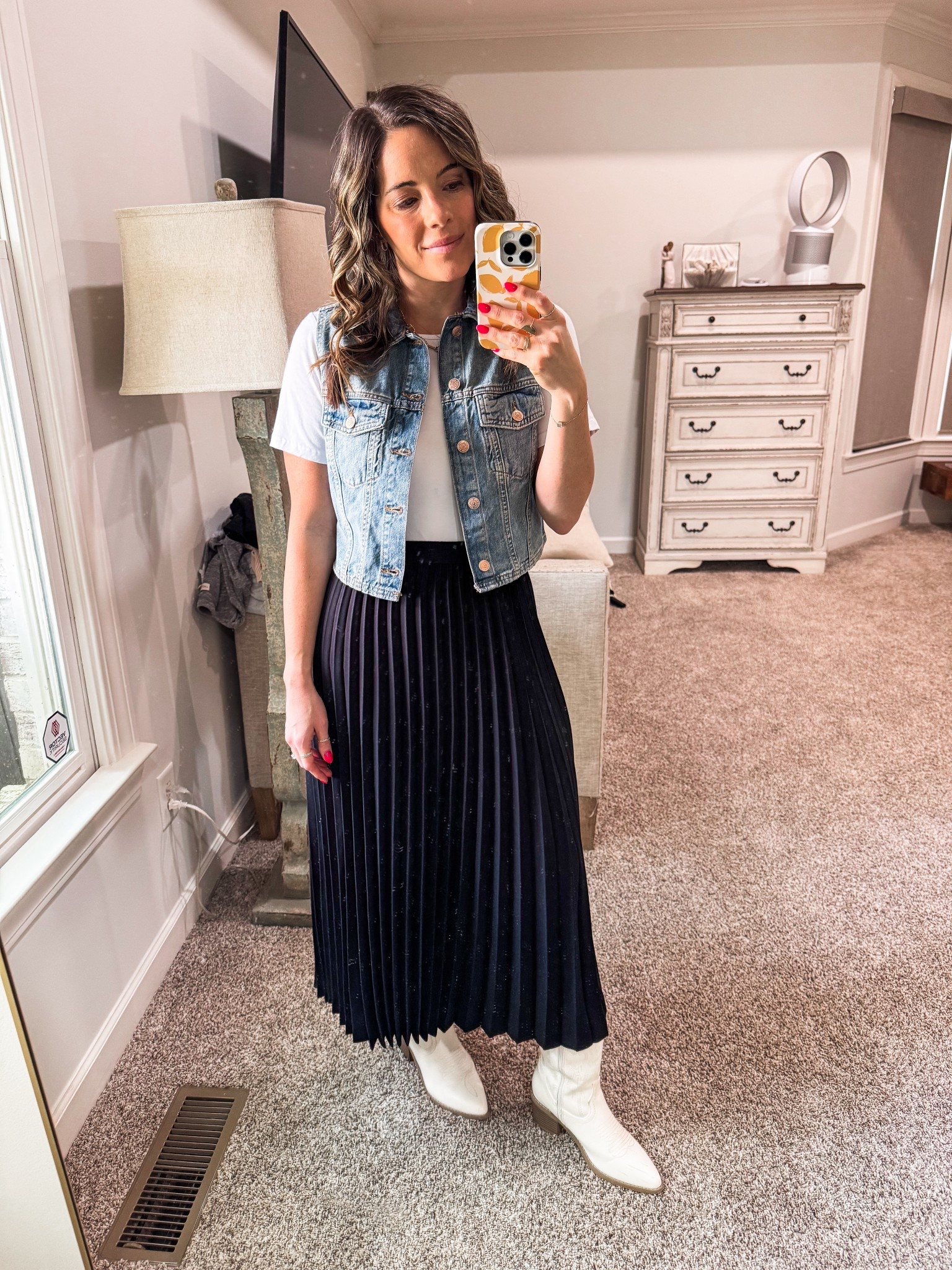 Small Vest - size up if needed 
Bodysuit- Large

#LTKFindsUnder50 #LTKSaleAlert #LTKStyleTip