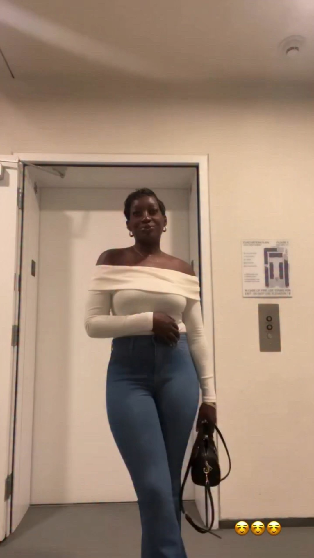 Drinking water and minding my business. ✨✨

#LTKselfcare #LTKgrwm