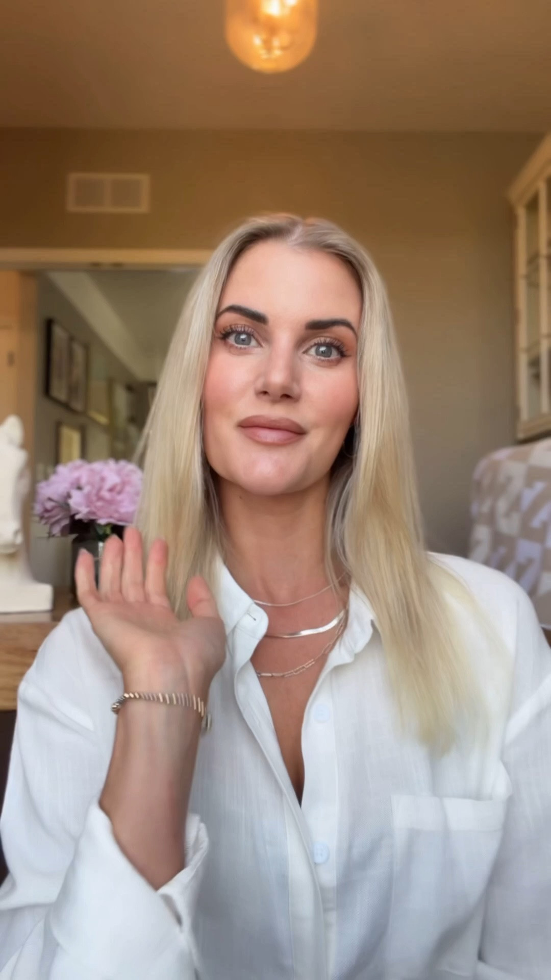 I’m officially obsessed with this hair tool 🤍✨ take 25% off now with code: CHEERS during their anniversary sale! 

If curling your hair feels like too much work, the TYMO CURLPRO Auto Curler is about to change your routine. Just place a section of hair inside, tap once, and let it do the work for you. The smart sensor technology helps prevent tangles and snags, while negative ions leave your hair looking smooth, shiny, and frizz-free.

I love that the 1-inch barrel gives you options—wear the curls as-is for more definition or brush them out for effortless waves. It works on all hair types, the curls last for days, and the dual voltage makes it perfect for travel. ✈️

Tell me—are you a curls or waves girl? 👇

Follow me for more easy beauty finds, fashion, and everyday mom-life favorites. 🤍

#tymobeauty #CurlsTYMO #HairTools #EasyHairTutorial #BeautyFinds

#LTKgrwm #LTKBeauty #LTKSaleAlert