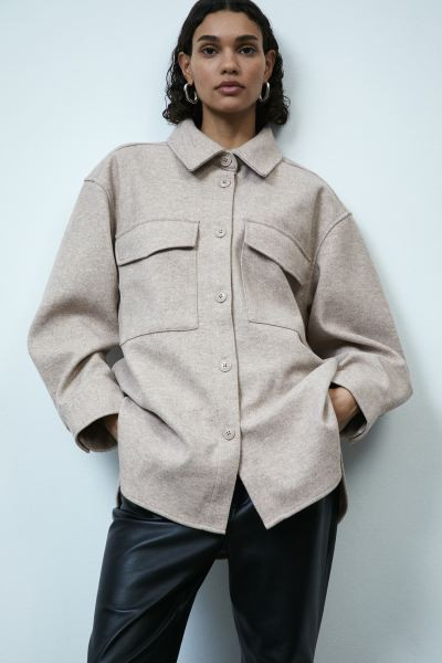 Oversized shacket | H&M (UK, MY, IN, SG, PH, TW, HK)