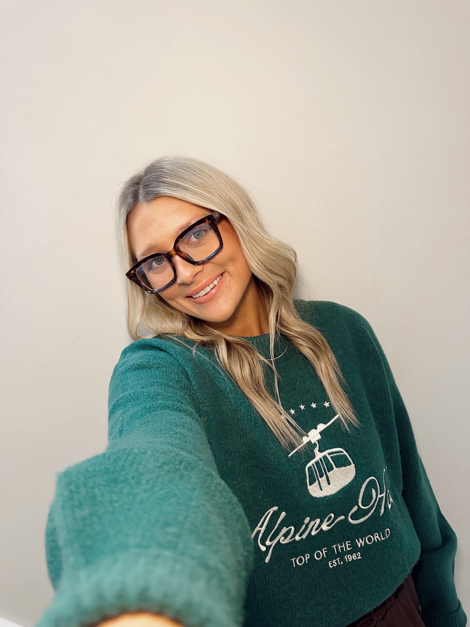Cozy Monday casual fit 

#LTKHoliday #LTKootd #LTKmomlife