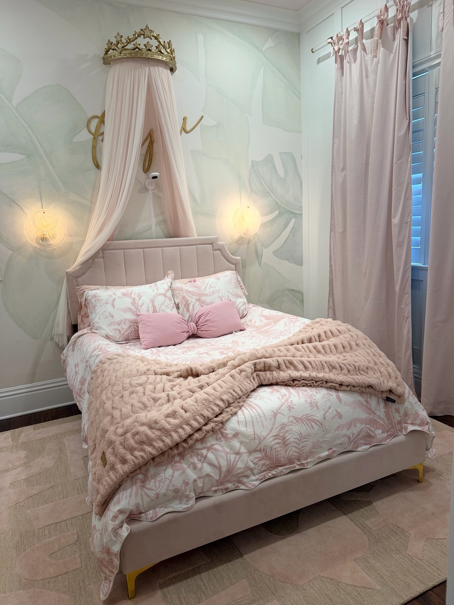 #AD Capri’s new big girl bed! @Wayfair #wayfairpartner #wayfair