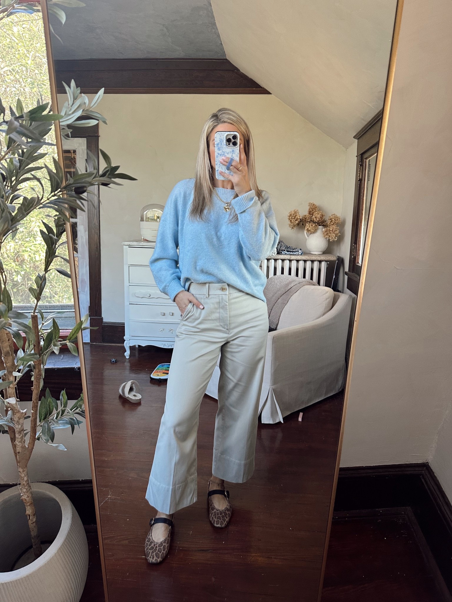 Outfit on sale!
Spanx pants are only $50 right now! (Reg $128) SO comfortable, 10/10 recommend. Wearing a small
Sweater on sale, wearing a small
Low stock in leopard flats, but linked them too!
