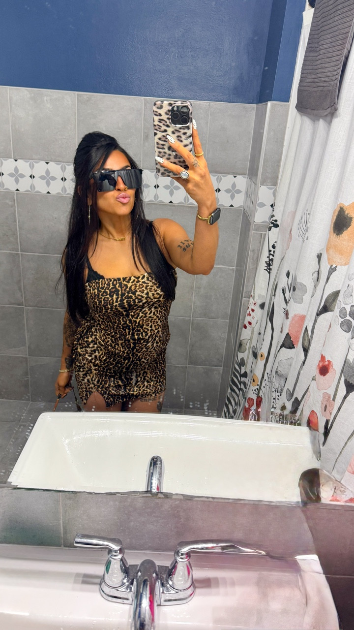 Halloween costume 2025 - SNOOKI from jersey shore! Such a fun and easy costume. Make sure you’re nice and tan tho!! 😜

#LTKHalloween #LTKMidsize #LTKSaleAlert