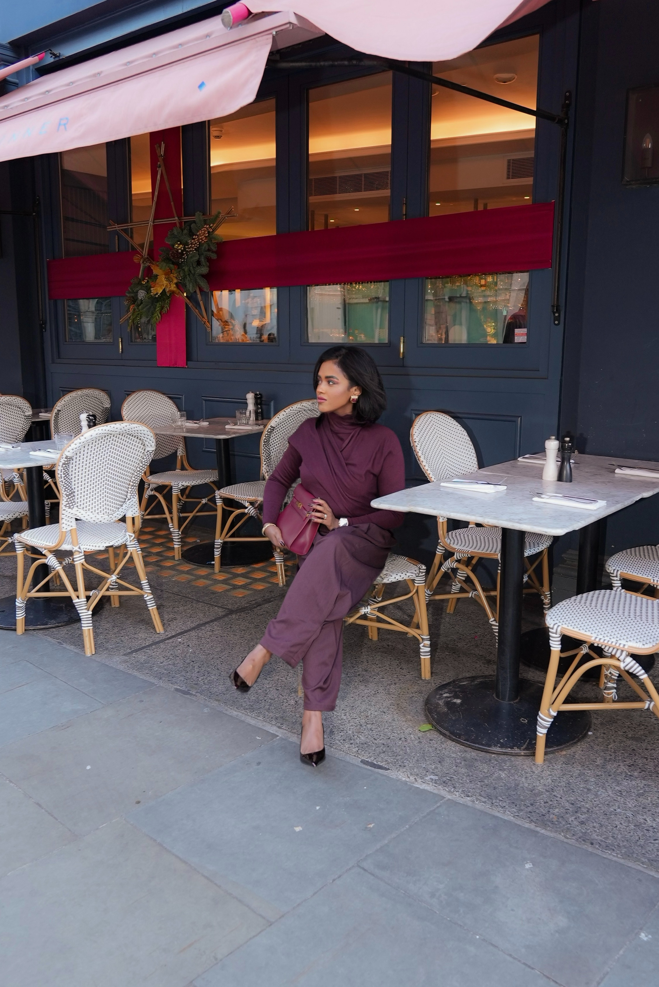 Burgundy, Burgundy OOTD, Style Tip, Autumn Outfit, Transitional Outfit, Timeless, Sophisticated, LEEM, Selfridges, Statement Pieces, Tailored Trousers.