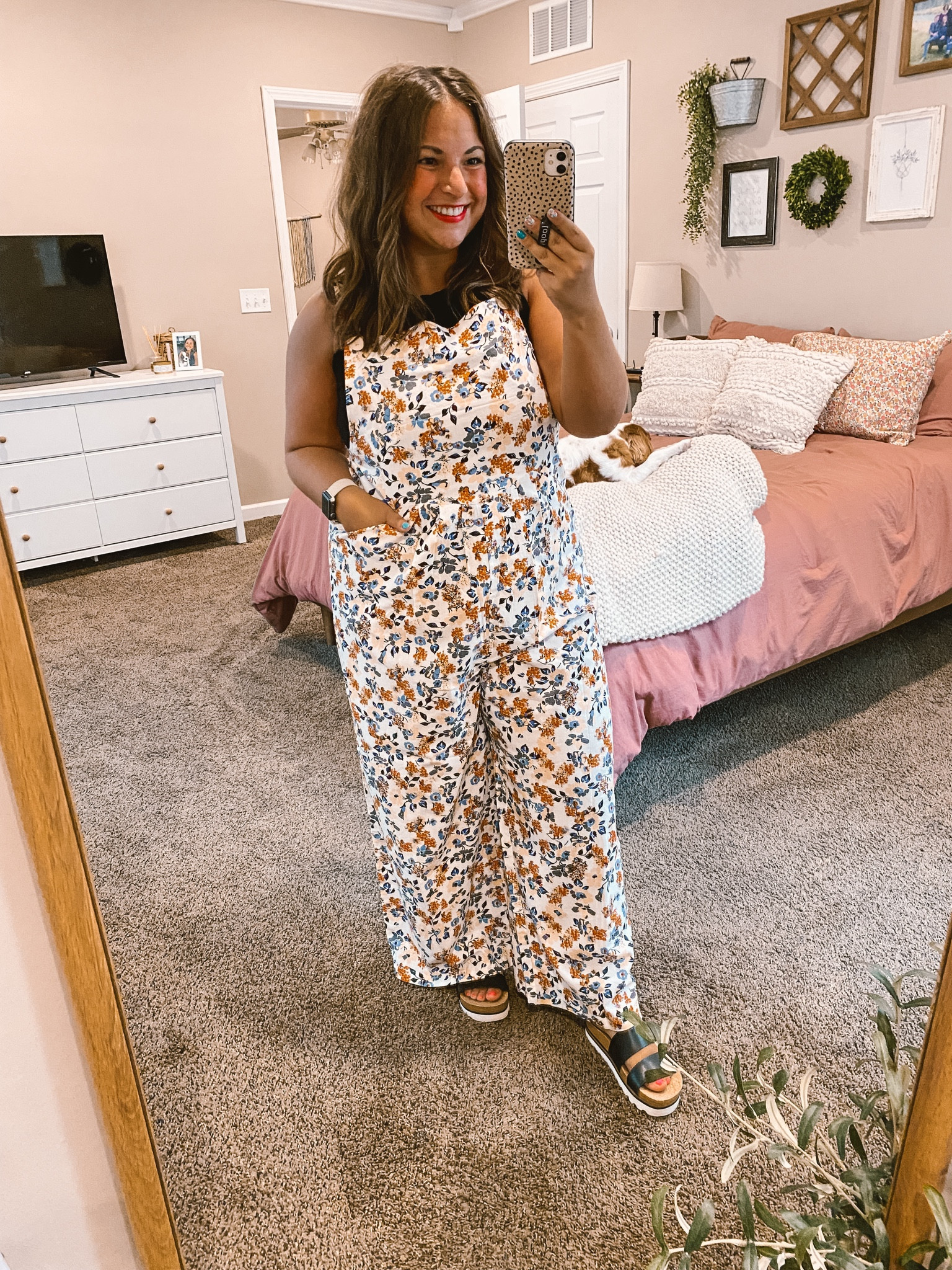These floral Amazon overalls are giving me fall vibes & I’m here for it! It’ll be super cute with a long sleeve or even denim jacket or cardigan. So many possibilities!

sandals: fit true to size // wearing a 5
tank: fits true to size // wearing a medium
overalls: fit true to size // wearing a large

#LTKFindsUnder50 #LTKFindsUnder100 #LTKStyleTip