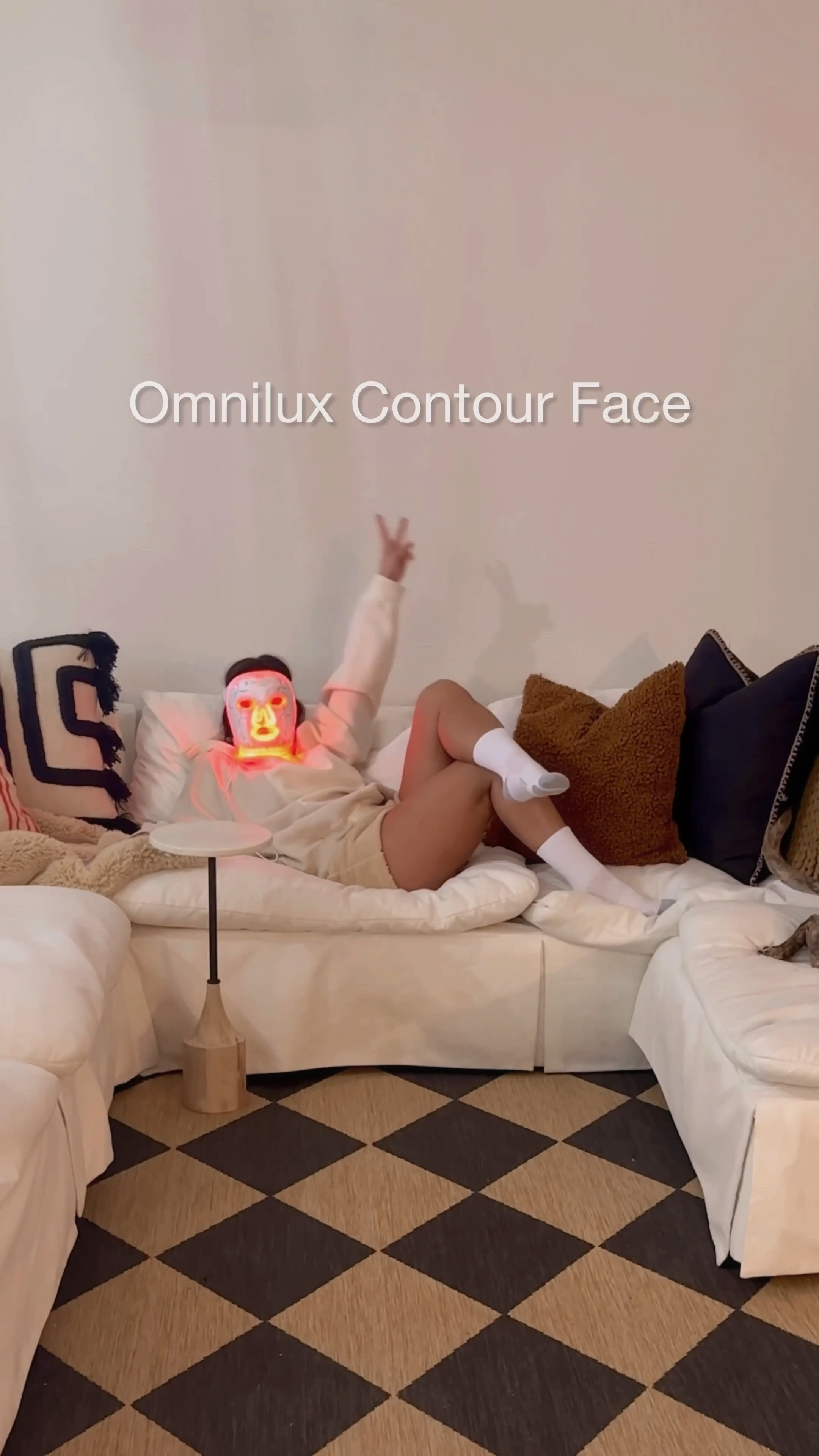 Doing medical grade skin treatments at home is easy @omniluxled 😍

As someone who suffers from sensitive skin that gets easily irritated and inflamed, the #Omniluxled masks are my absolute favorite to soothe my skin and even my complexion! #OmniluxPartner

#LTKBeauty #LTKVideo