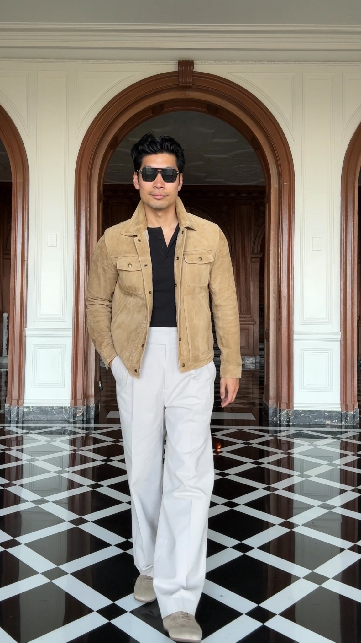 Men’s outfit idea 💡 fall style in suede jacket and trousers combo 

#LTKStyleTip #LTKMens #LTKSeasonal