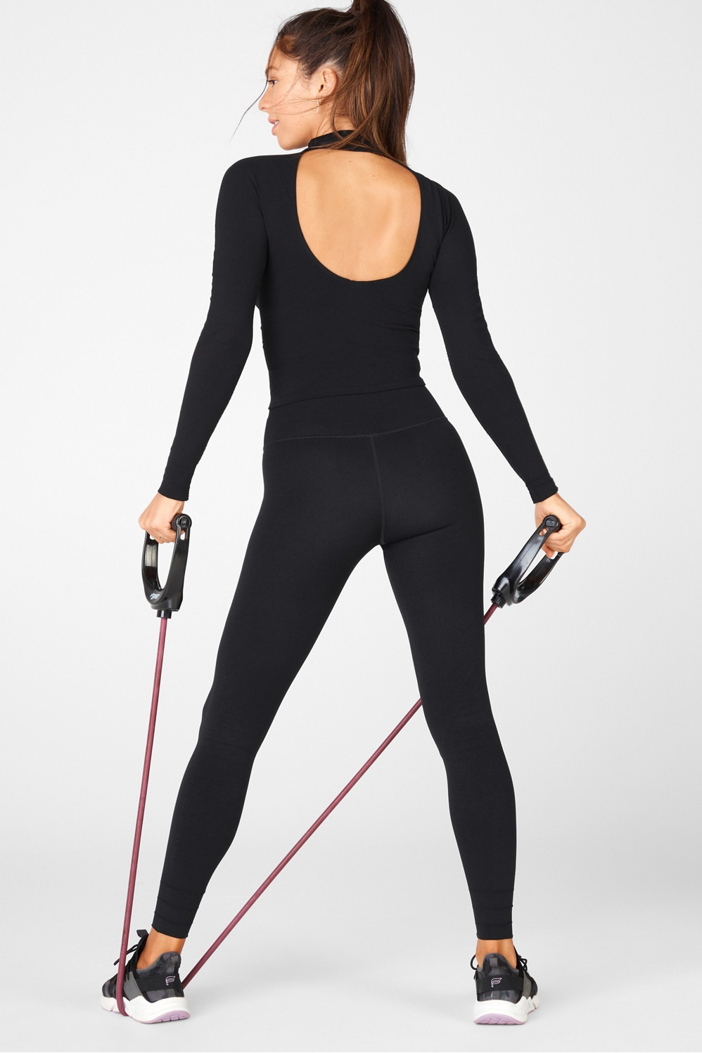 Dominate 2-Piece Outfit | Fabletics