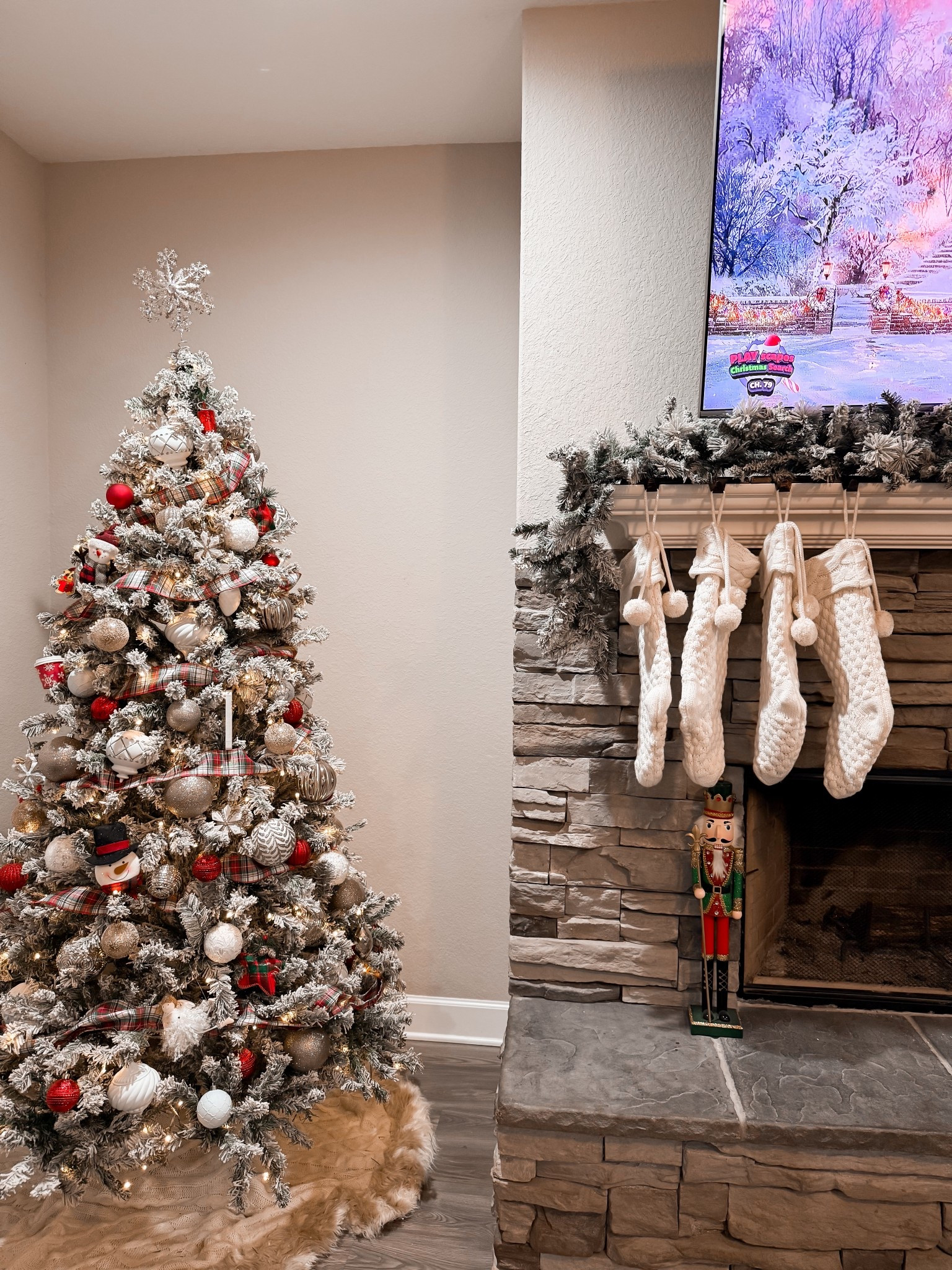 Love this Christmas tree! The quality is seriously soo good! I linked another similar option as well 

#LTKHoliday