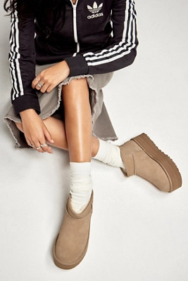 UGG Sand Classic Ultra-Mini Platform Boots - Tan UK 7 at Urban Outfitters | Urban Outfitters UK