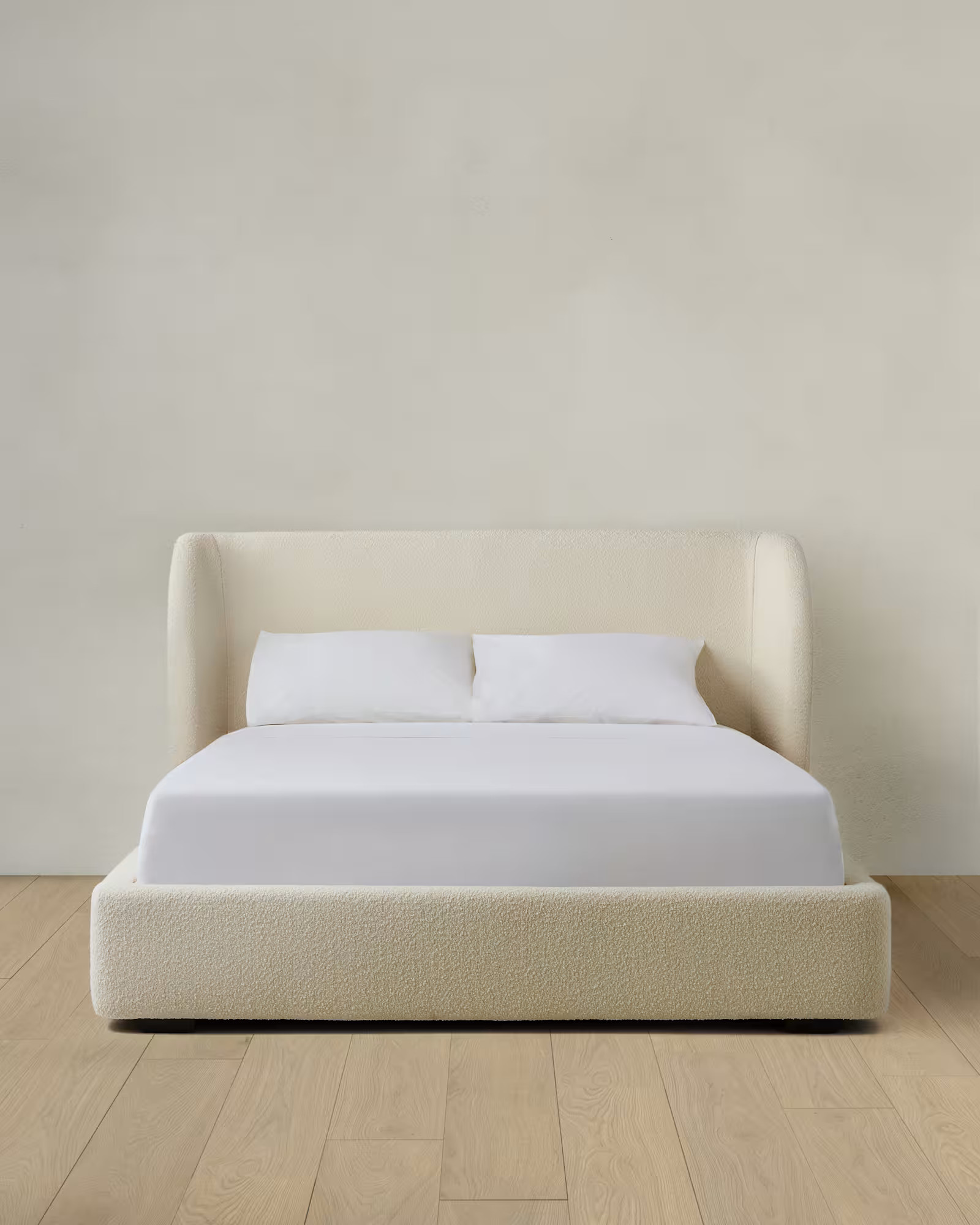 Performance Boucle Shelter Bed | Quince