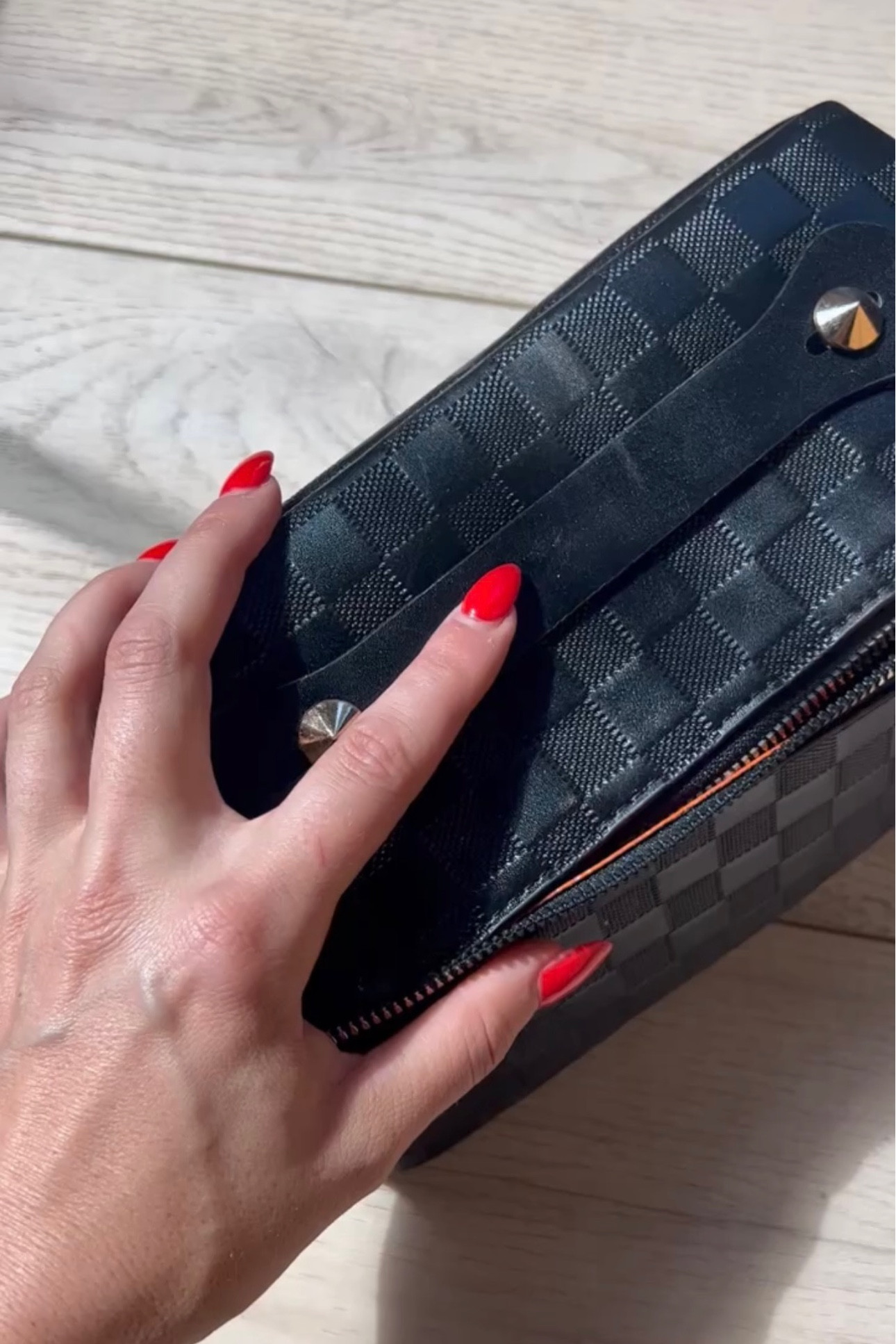 Here are 16 oh my forever reoccurring makeup purchases. I love to try new products but these, I will always buy! 


Makeup over 40/ Ulta/ Sephora/ natural makeup/ makeup tips/ makeup bag

#LTKover40 #LTKitbag #LTKbeauty