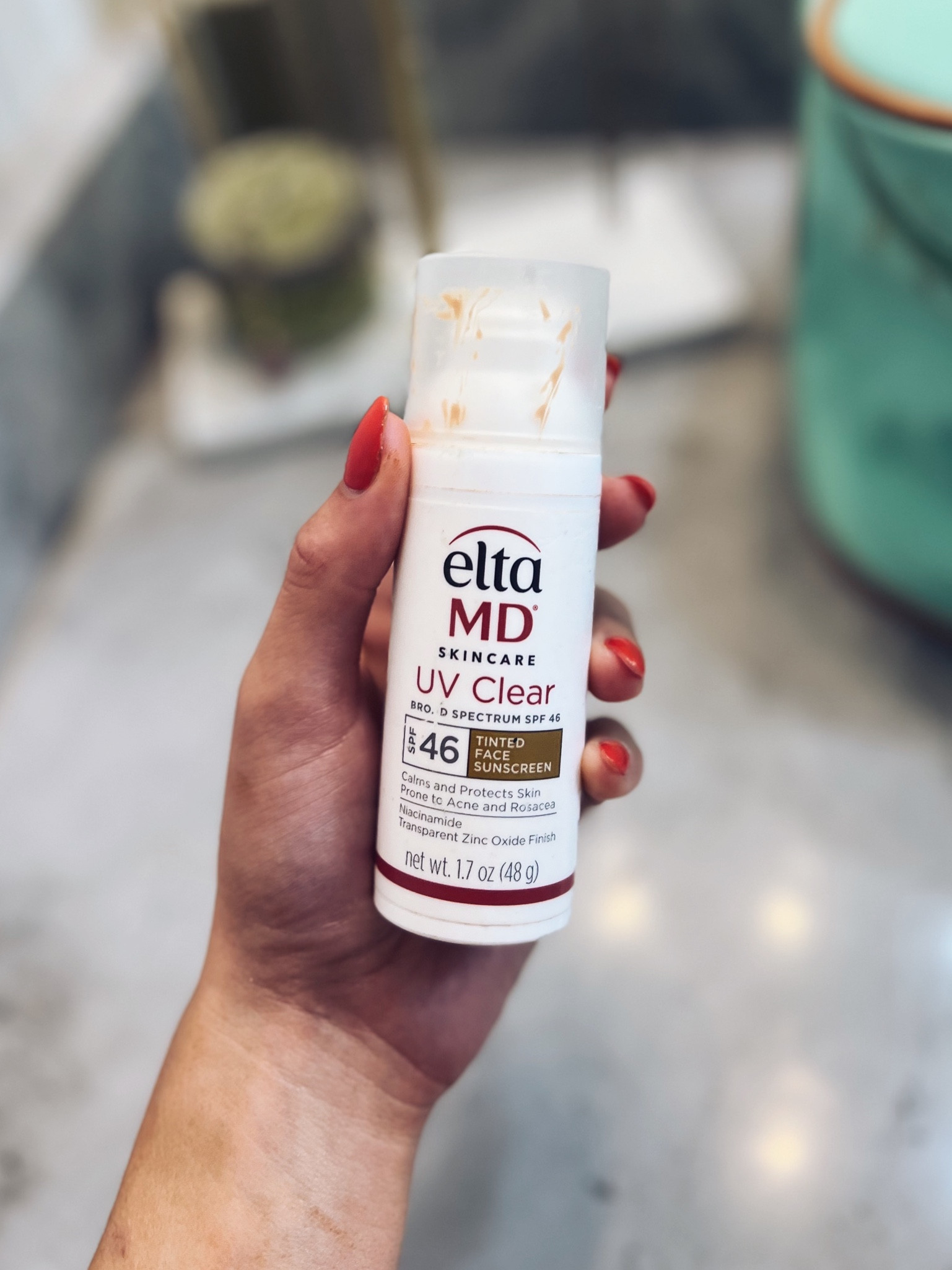 My favorite daily facial sunscreen is on SALE! It’s so lightweight and perfect for everyday light coverage!

#LTKbeauty #LTKsalealert #LTKunder100