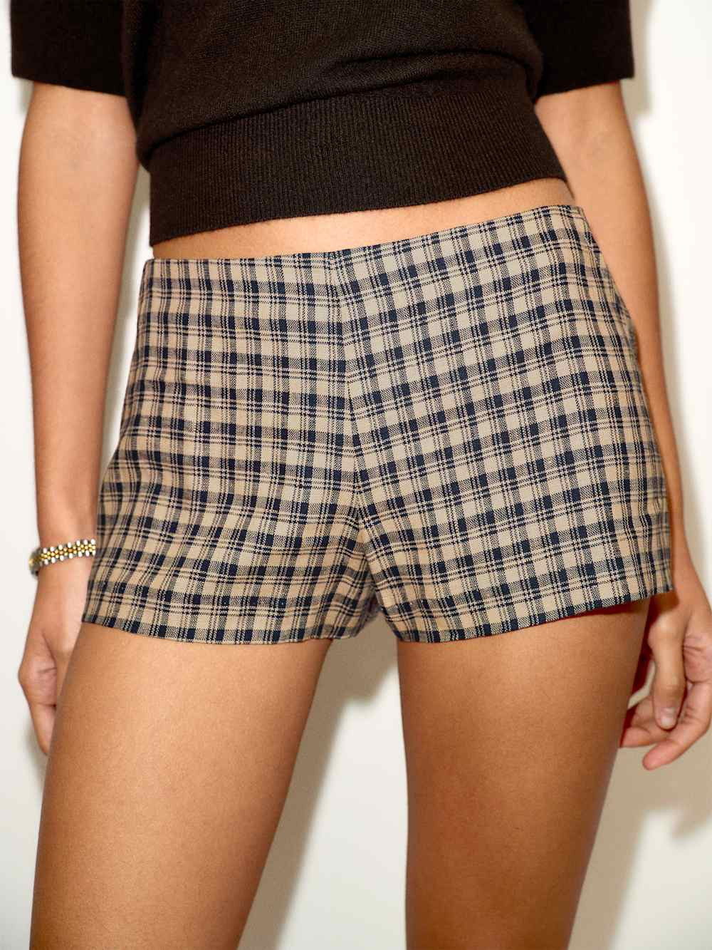 June Low Rise Linen Short | Reformation (Global)