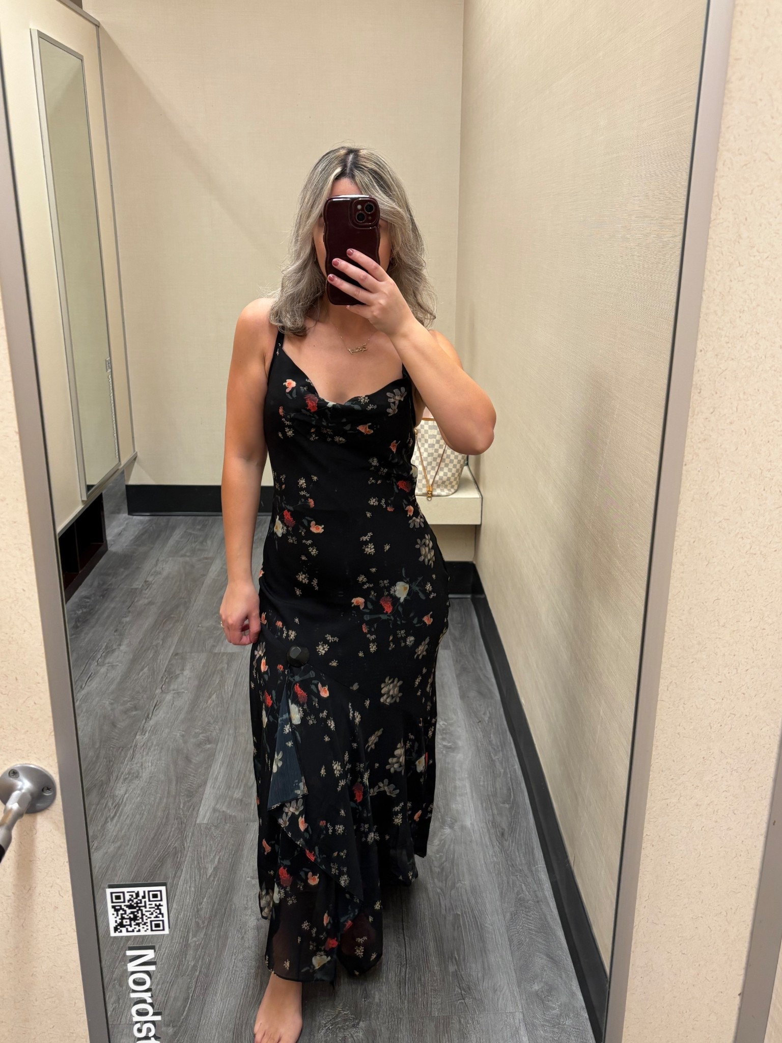 This allsaints dress fits like a glove!! Wearing US 2! 

#allsaints #allsaintsdress #floraldress #eveningdress #weddingguestdress #fallphotos #familyphotos #vacationdress #birthdaydress #dressesunder200 #momstyle #outfitideas #nordstromrack #nordstromdresses #nordstromdress #nordstromfinds #rackscore #topseller #blackdress #tryon #tryonhaul

#LTKSaleAlert #LTKFindsUnder100 #LTKStyleTip