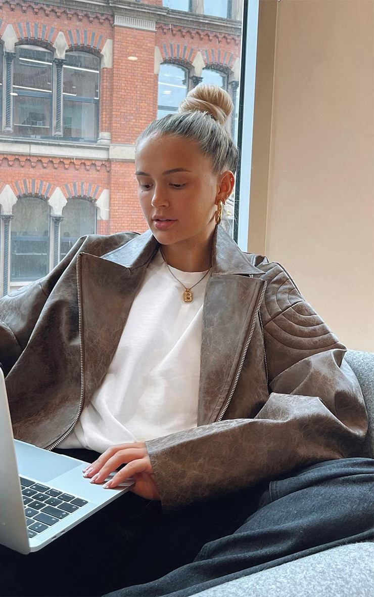 Brown Oversized Pu Distressed Biker Jacket | Pretty Little Thing (Australia & New Zealand)