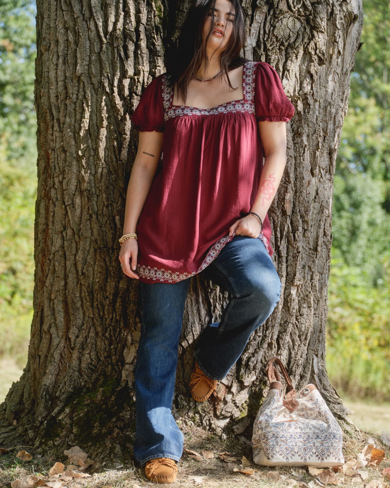 Mid Rise Bootcut Rhinestone Pocket Jean | Abercrombie & Fitch (US)