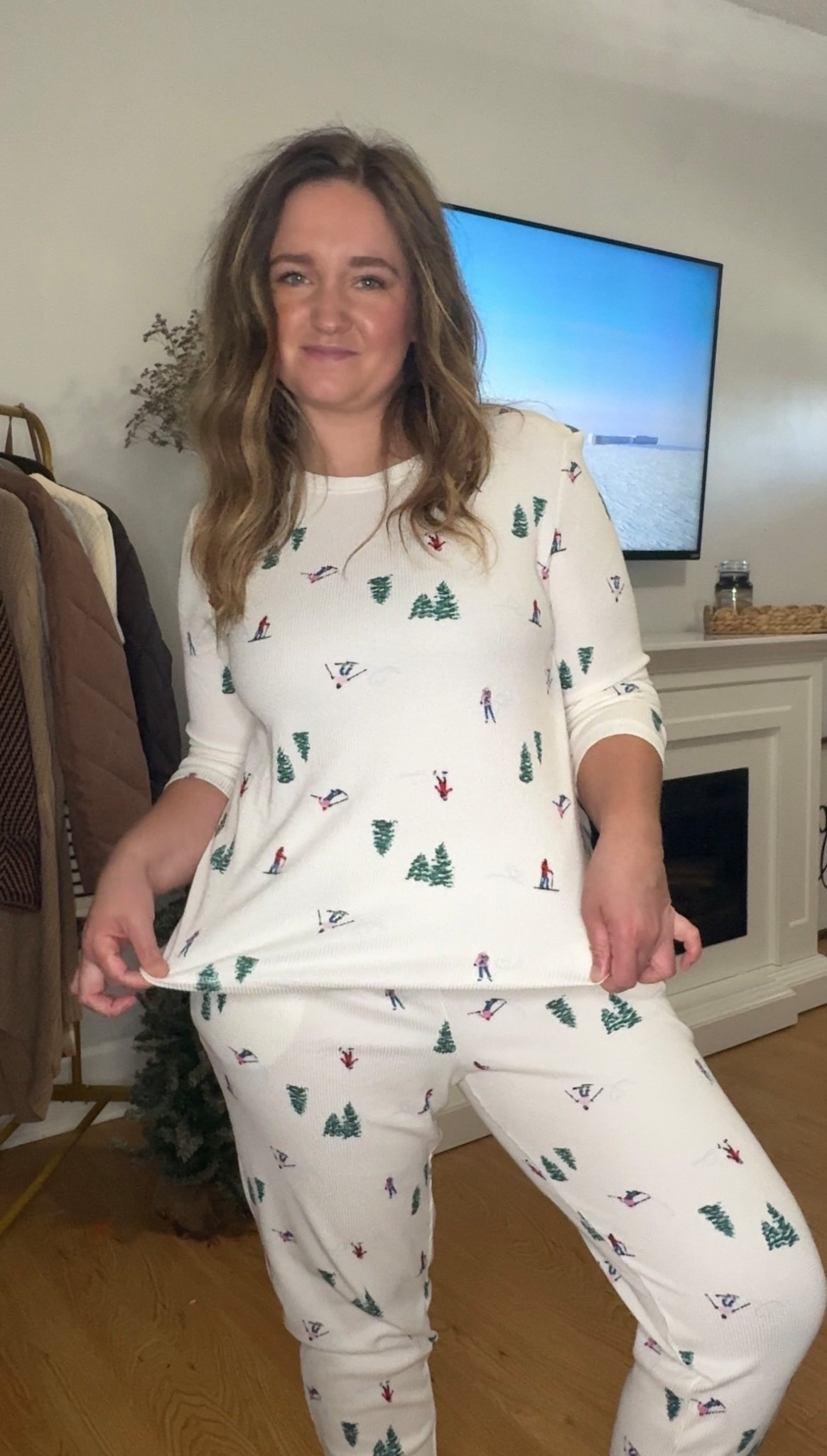 Okay officially entering soft winter pajama season ❄️⛷️
These are SO soft and lightweight — perfect if you don’t like heavy fleece sets. Joggers + top both under $20!

#winterpjs #ltkholiday #cozynights #loungewearfinds #affordablefashion

#LTKPetite #LTKHoliday #LTKSeasonal