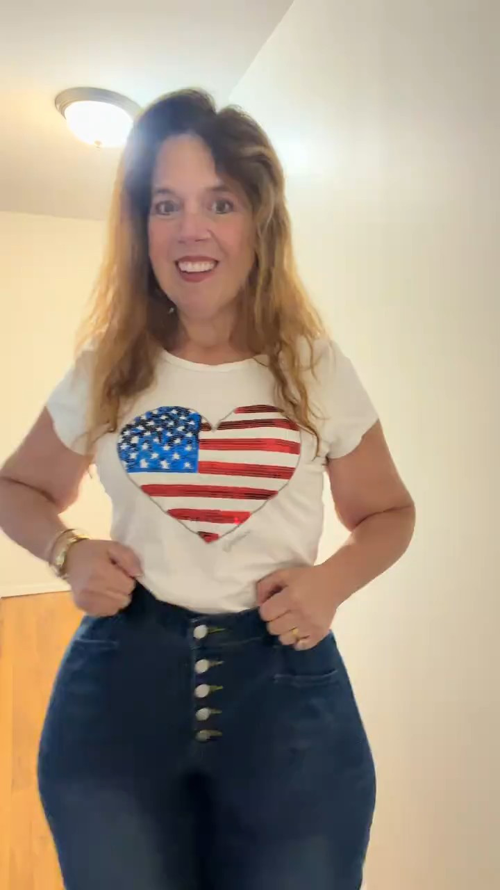 Alright, my Curvy Ladies! We got a new pair of denim wide leg cropped button down patch pocket jeans.

Check out how these jeans fit! They don't have any rips or tears, just some worn thighs details. They're stretchy, comfy and light weight, perfect for spring & summer.
I'm obsessed with how super cute they look!

Sizes range from medium to 3X, and they come in 2 different washes. They're super comfy and stylish!

Don't wait-grab yours now and rock the look! Comment BUTTONUP for this exact pair #denimjeans

#LTKxAbercrombie #LTKOver40 #LTKMidsize