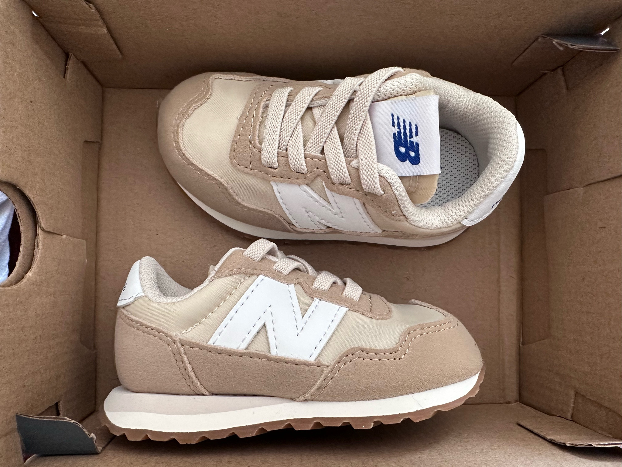 Neutral toddler New Balance⚡️

#LTKkids #LTKGiftGuide #LTKFind