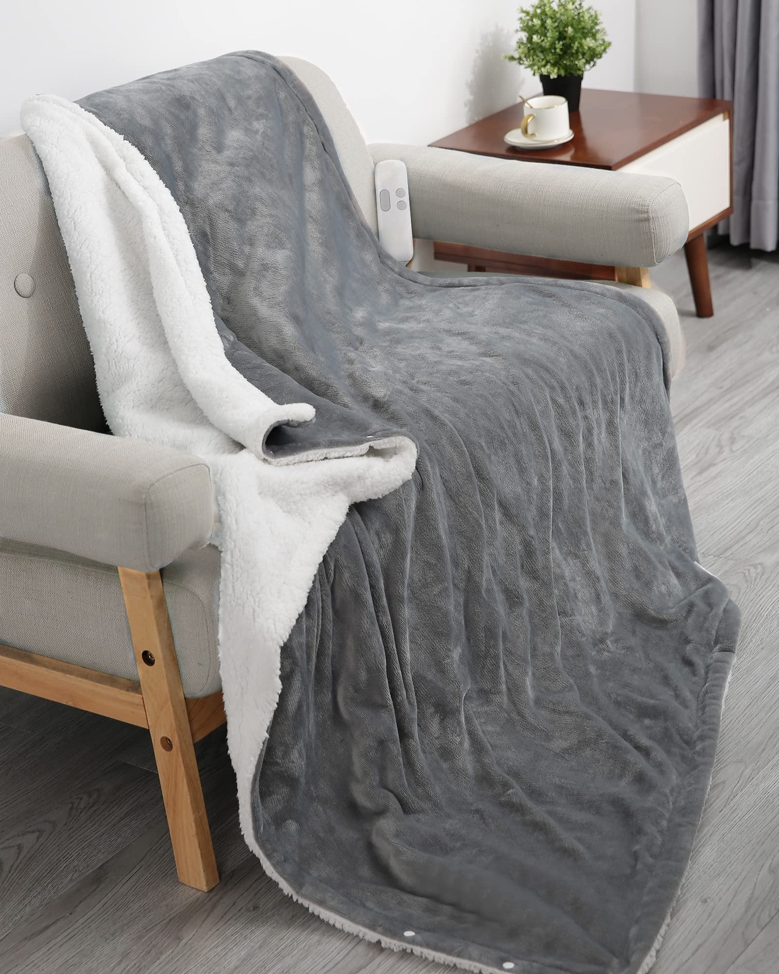 Maxkare 50" x 60" Electric Heated Blanket Flannel & Sherpa Fast Heated Throw Blanket with 6 Heati... | Walmart (US)