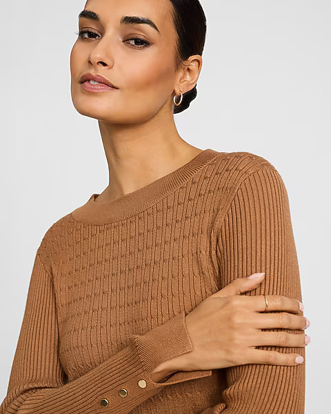 Textured Crew Neck Fitted Sweater | Express