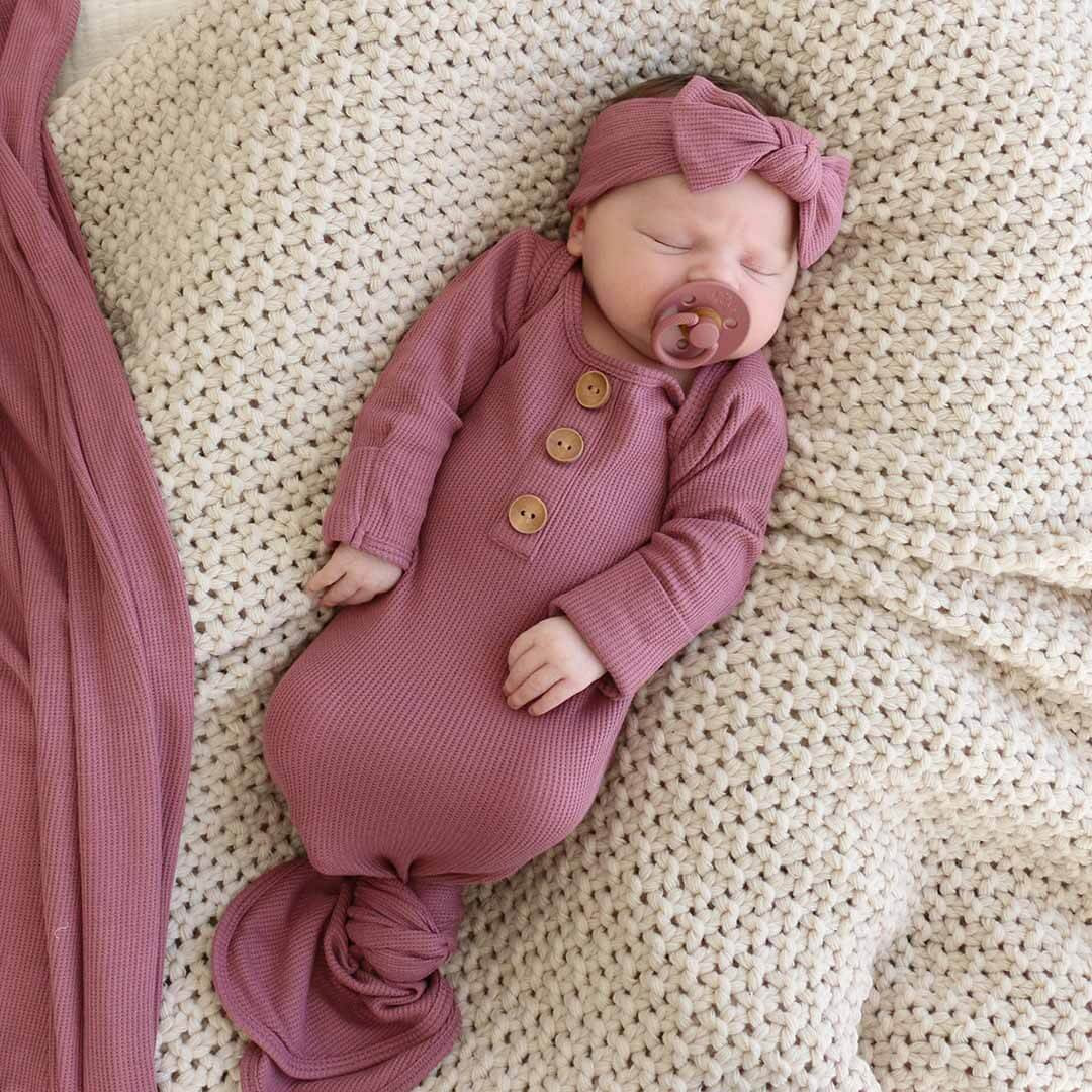 Boysenberry Waffle Bamboo Newborn Baby Knot Gown & Hat Set | Caden Lane