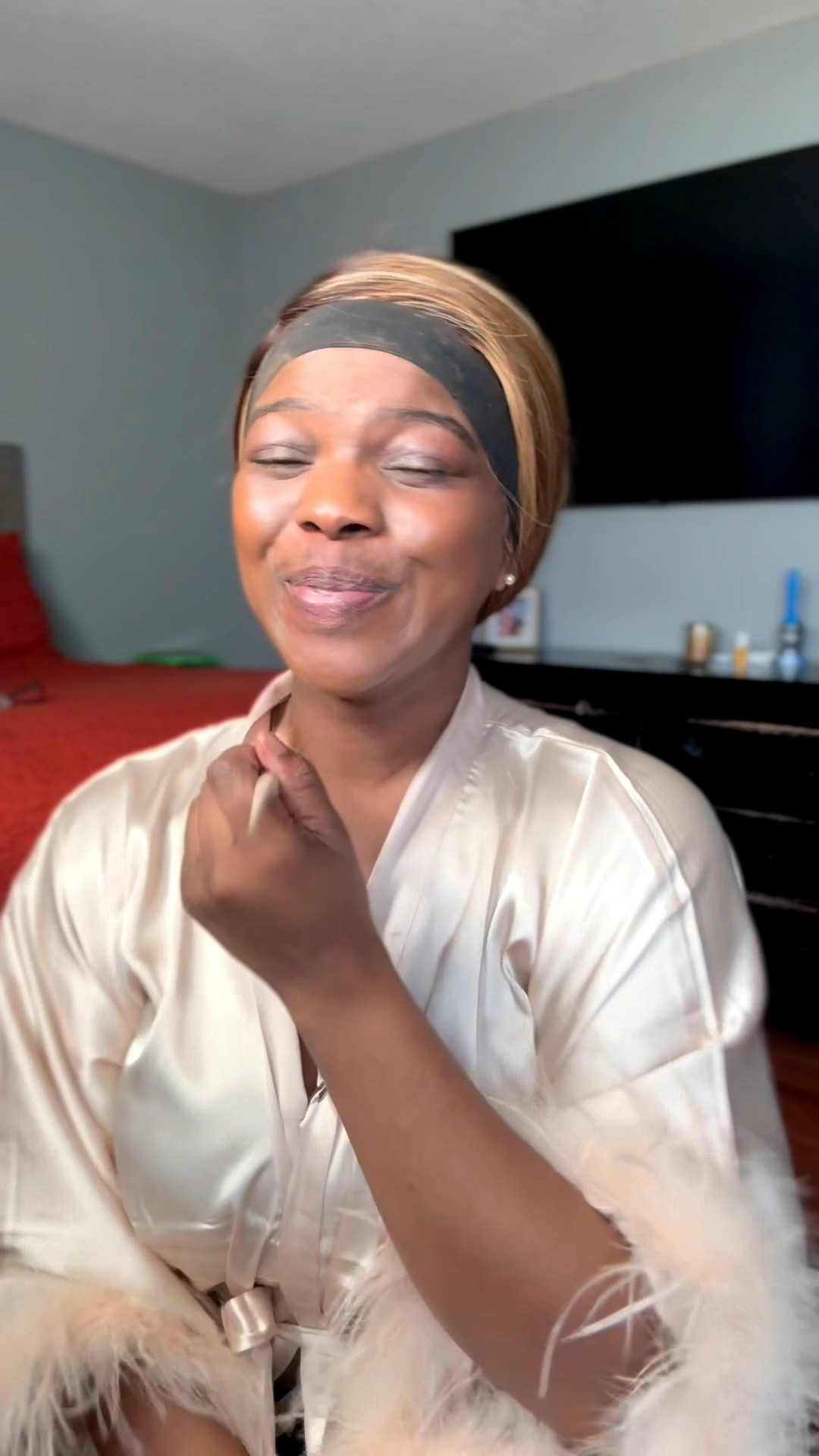 LAURAAAAA come to the front!! Sorry for the mispronunciation but… This skin tint moisturizer from @lauramercier
was EVERYTHING that I expected it to be plus some!!! 

Shop it at @ULTA Beauty  🛍️

#LTKgrwm #LTKmomlife #LTKBeauty