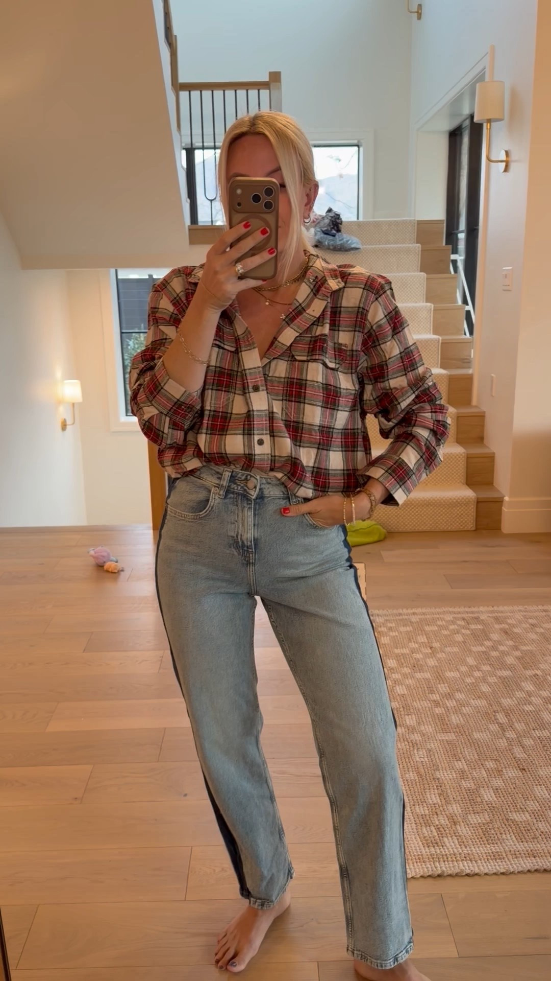 Walmart finds size L top and size 4 pant 