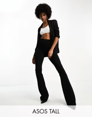 ASOS DESIGN Tall - Flare-broek van ponte-stof in zwart | ASOS (Global)