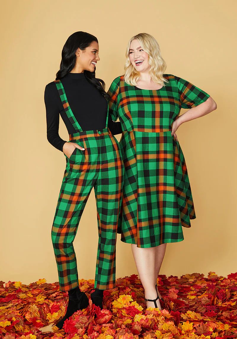 ModCloth x Collectif Ready To Be Merry Swing Dress | ModCloth