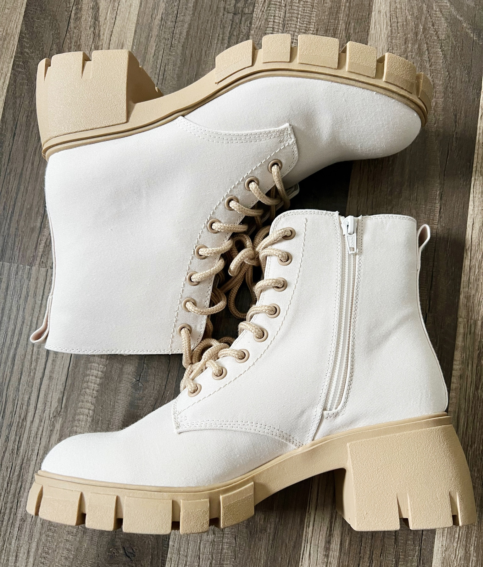 HAD to grab these boots from Target while the were on sale! Still under $30 today ONLY! 

#target
#womensboots
#bootsale
#winter

#LTKunder50 #LTKsalealert #LTKSeasonal