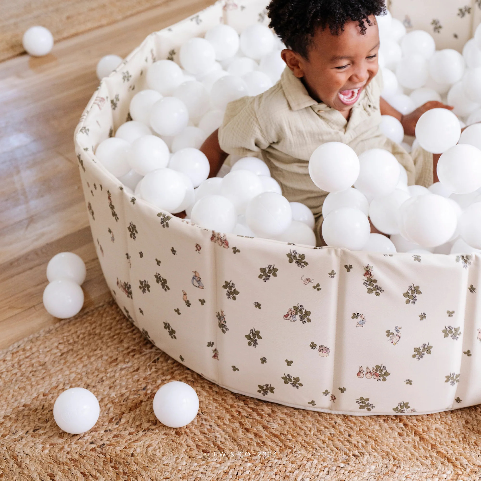 Ball Pit for Babies | Soft and Stylish in Neutral Colors | Gathre