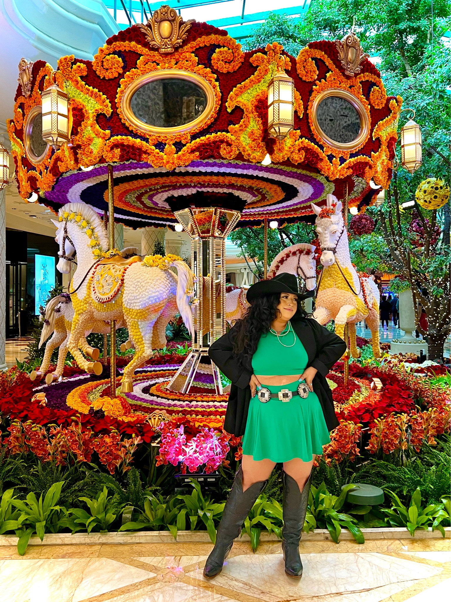 2 piece skirt set

#LTKmidsize #LTKfitness #LTKGiftGuide