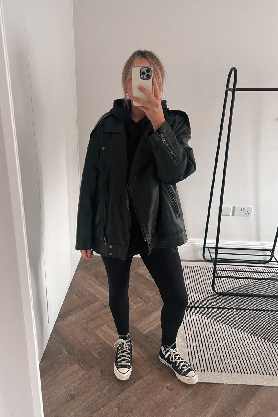 Everyday leggings looks 

#LTKfindsunder50 #LTKmidsize #LTKstyletip