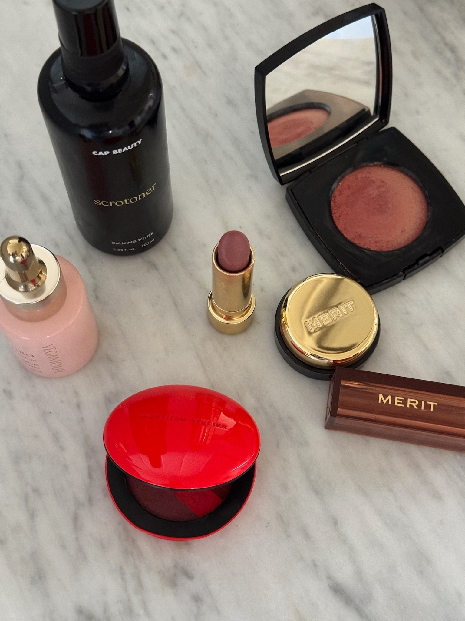 My go to beauty picks for that on-the-go glam!

#LTKGiftGuide #LTKTravel #LTKBeauty