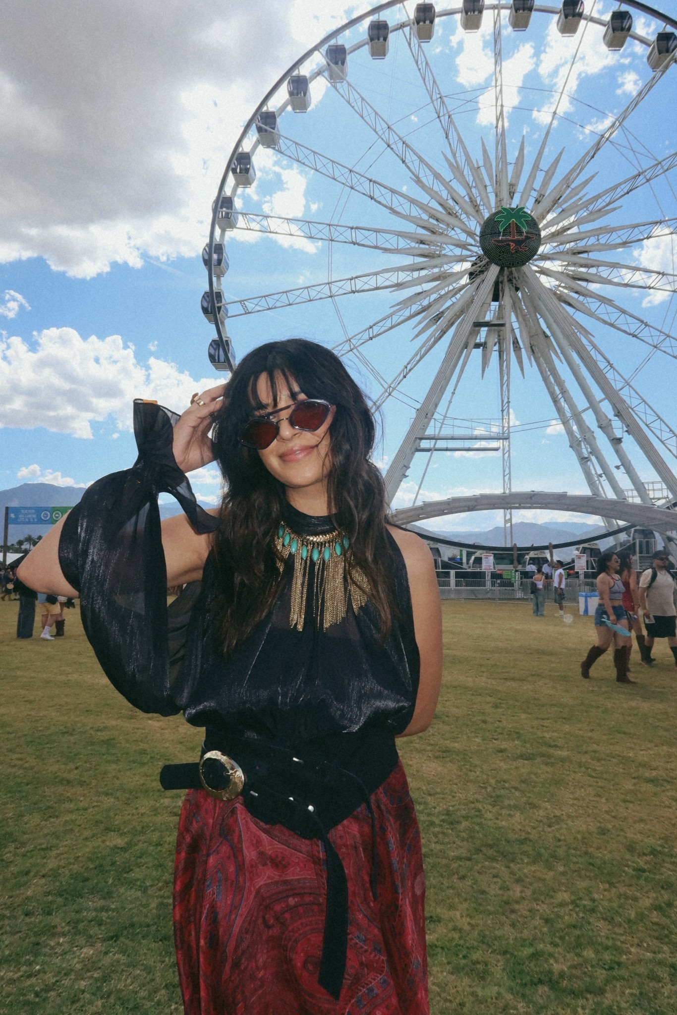 Coachella looks 

#LTKootd #LTKFestival #LTKgrwm
