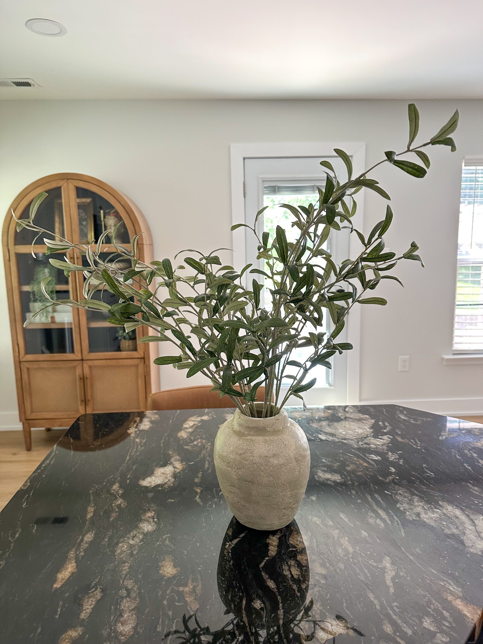 Sale alert!! $15 off

Target Olive leaf potted arrangement - Threshold designed with Studio McGee. I love this so much!! I snagged 2 for my bathroom 

Plant, greenery, olive plant 

#LTKSummerEdit 

#LTKHome #LTKSaleAlert