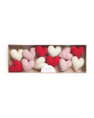 6ft Felt Heart Garland | Marshalls