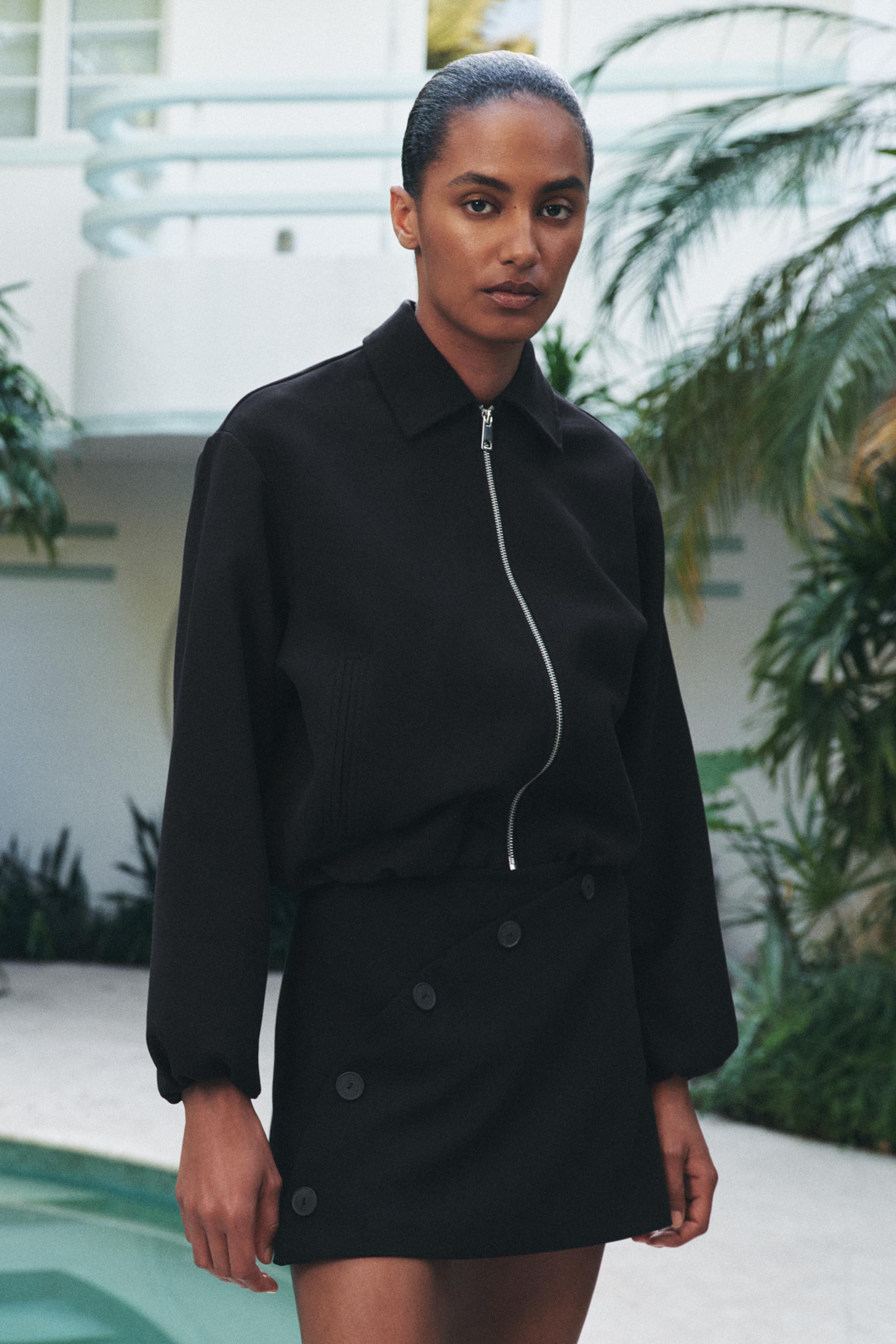 PUFFED SHORT JACKET | Zara US