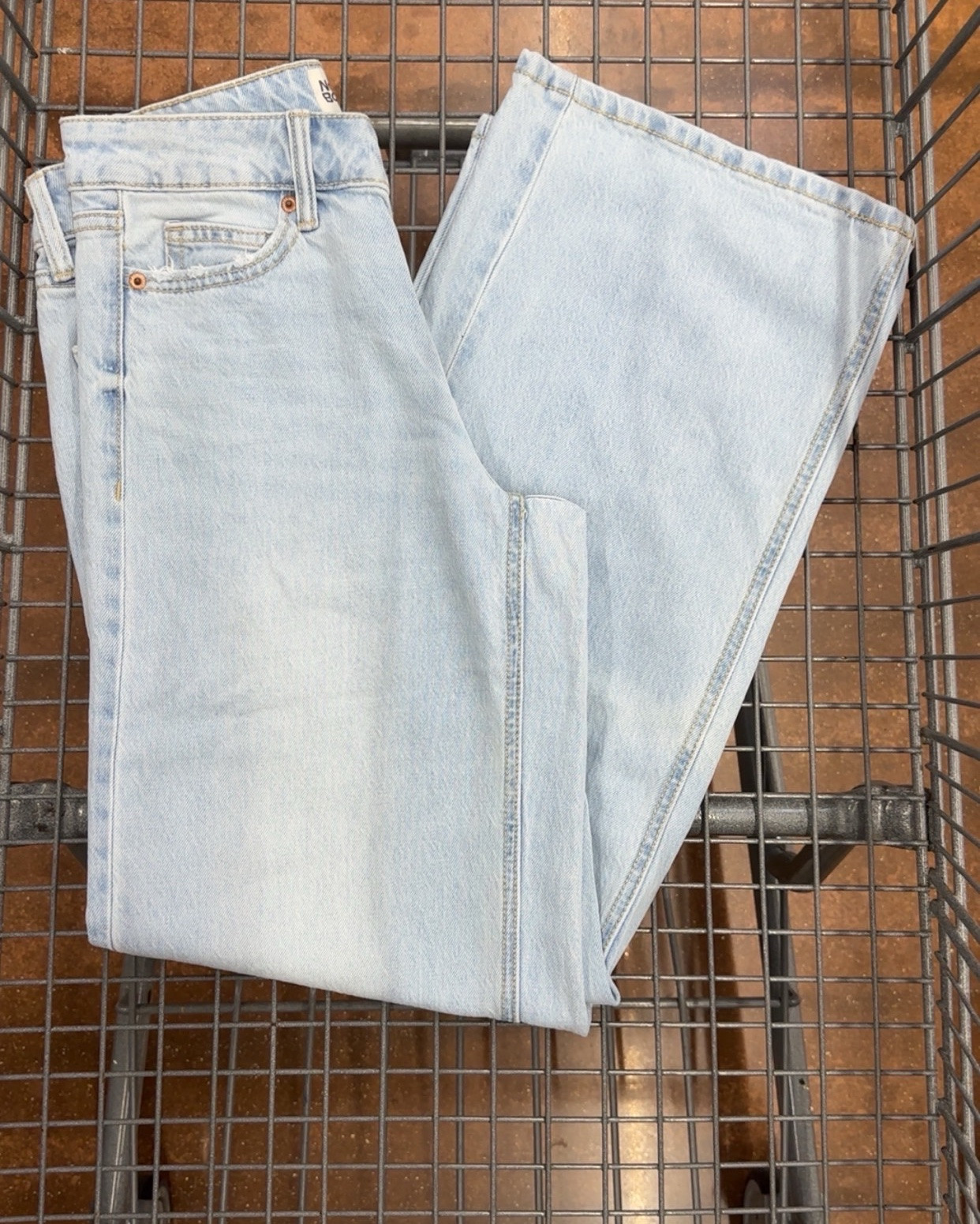 These pants are every bit A&F!! #WalmartFashion #Budget

#LTKdayinmylife #LTKootd #LTKU