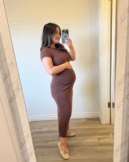 Free people fashion!
Stretchy enough to be maternity pregnancy bump friendly

Bump friendly dress that’s also petite friendly! I’m only 5’0”!

Wearing a size small 
T shirt dress: color chocolate love 
Multiple colors available!!


#LTKStyleTip #LTKFindsUnder50 #LTKBump