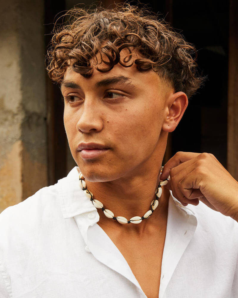 Cowrie Shell Necklace | City Beach
